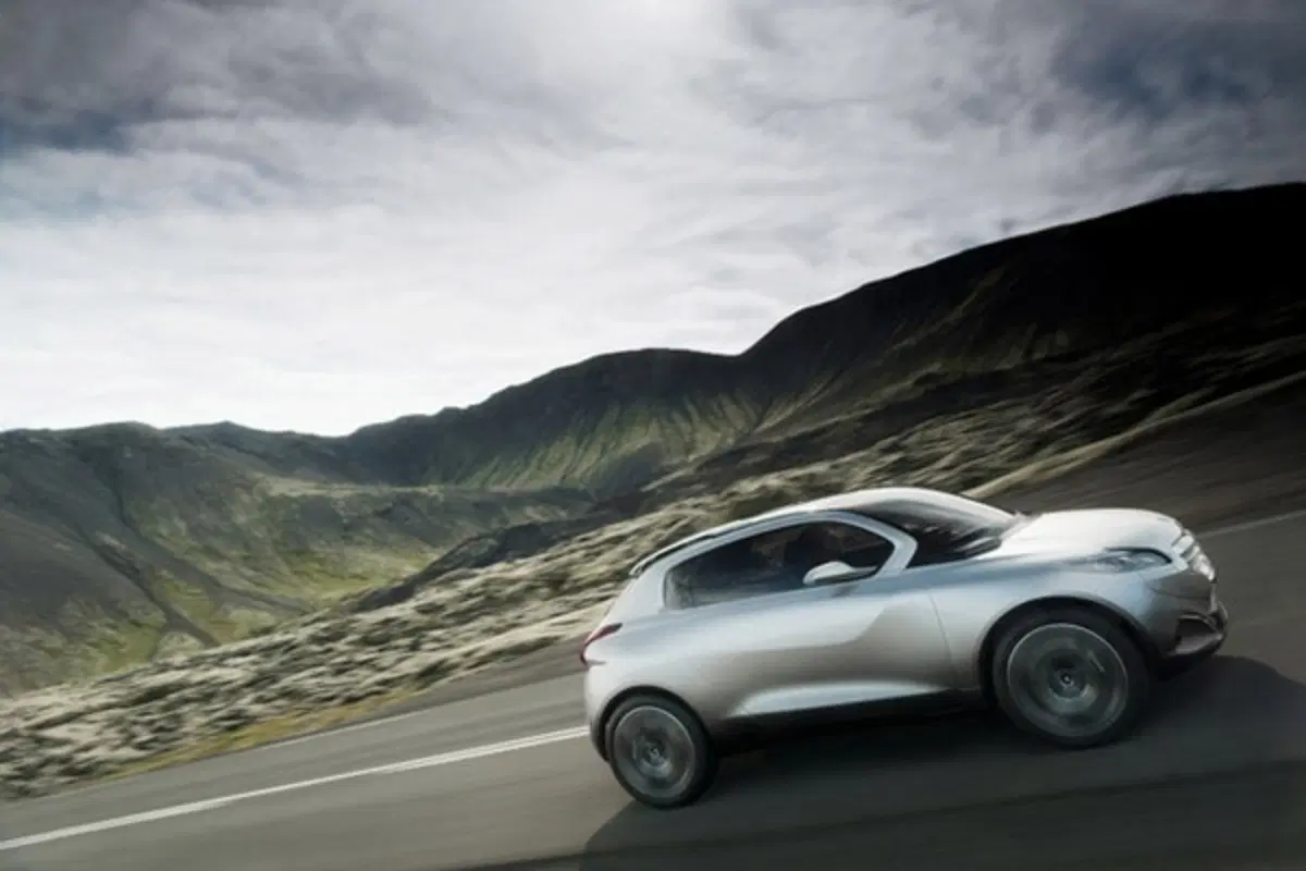 Peugeot 2008: confermato il SUV compatto del Leone (9)