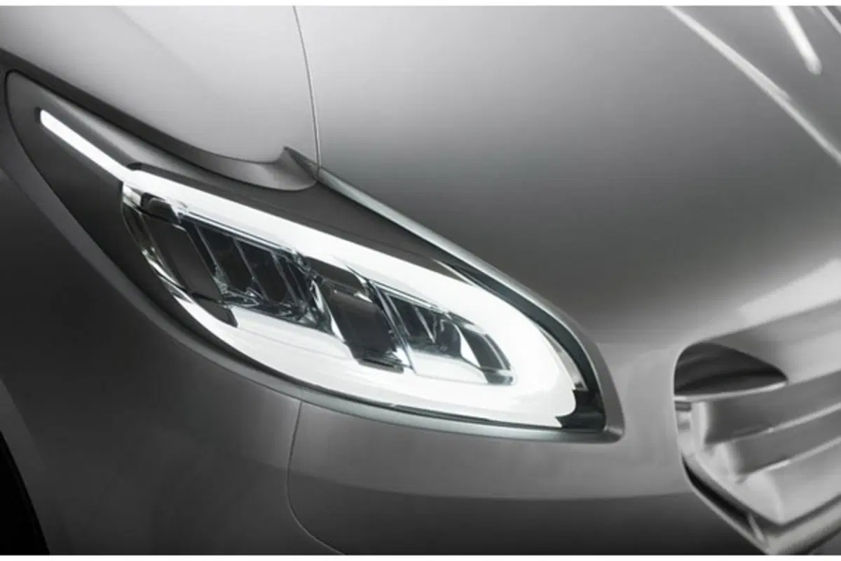 Peugeot 2008: confermato il SUV compatto del Leone (15)
