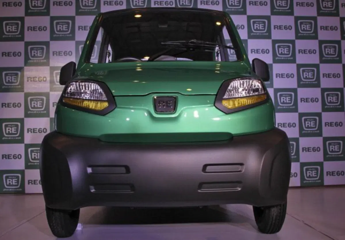 Bajaj RE60: nuova vettura low cost indiana (2)