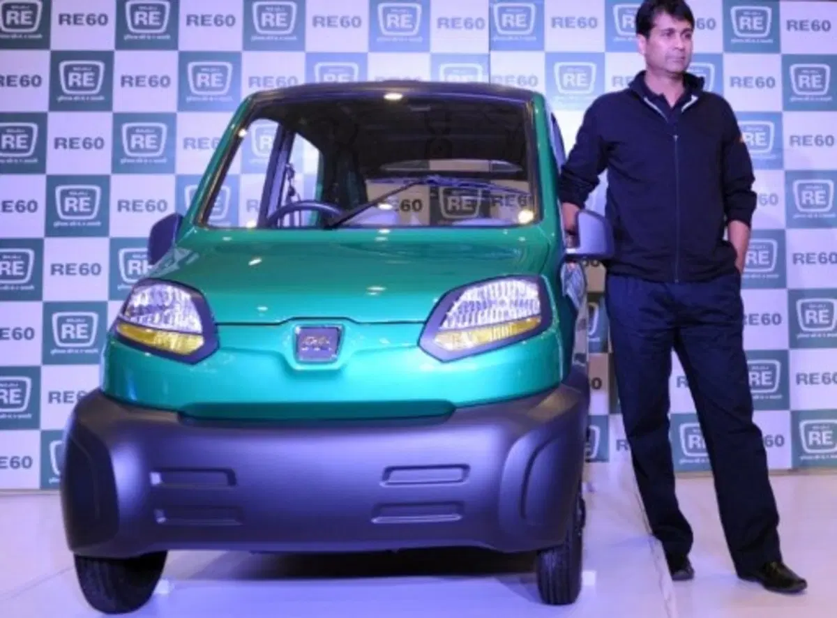 Bajaj RE60: nuova vettura low cost indiana (5)