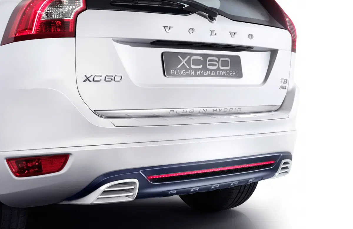 Volvo XC60 Plug-in Hybrid Concept (4)