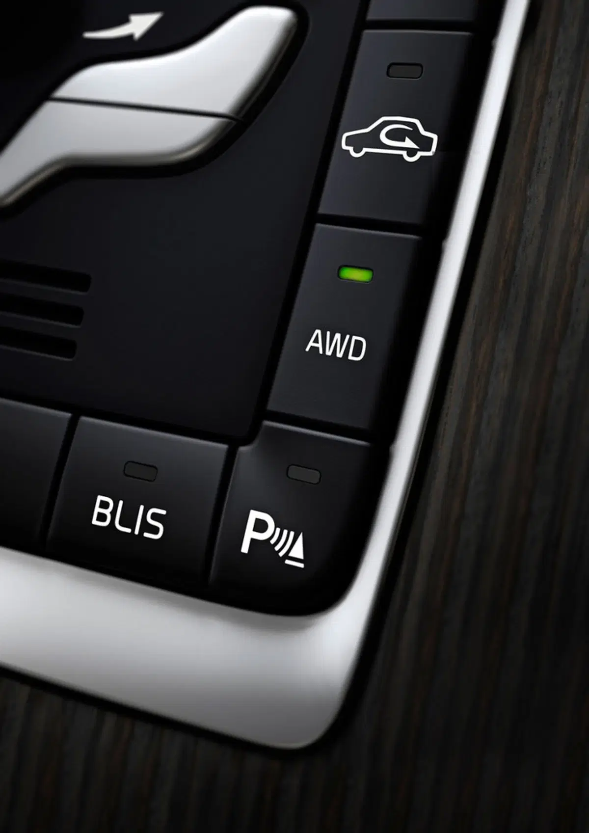 Volvo XC60 Plug-in Hybrid Concept (14)