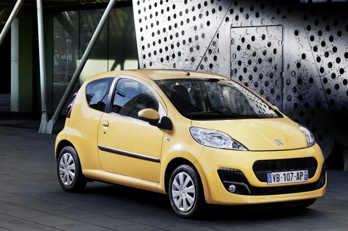 Peugeot 107 M.Y. 2012 (4)