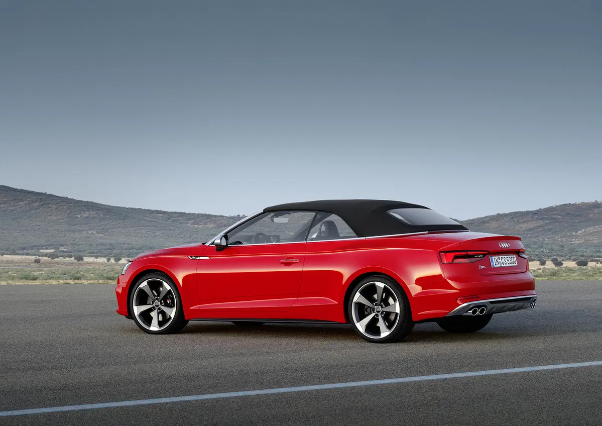 Nuove Audi A5 e S5 cabrio 2017: nuova generazione di un classico a cielo aperto (3)