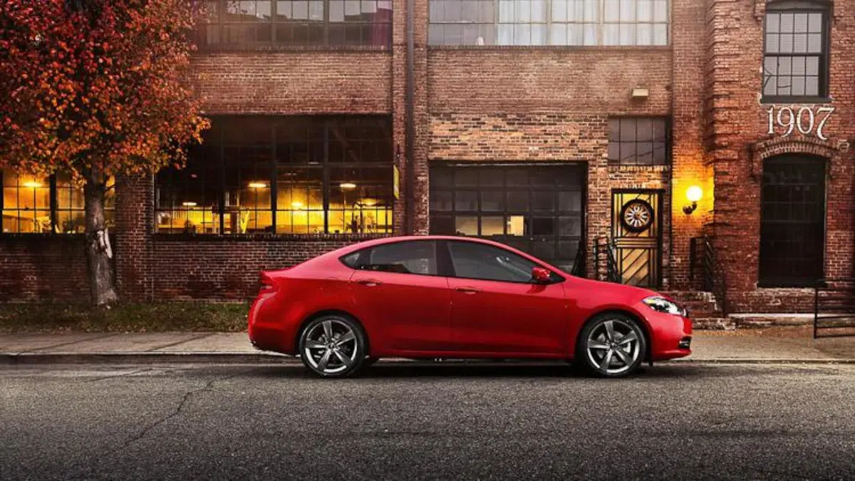 Dodge Dart: immagini ed informazioni ufficiali (7)
