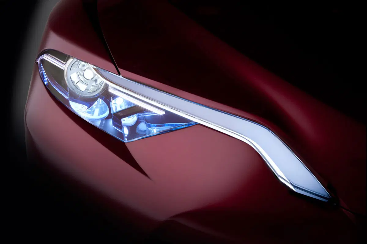 Toyota NS4 Advanced Plug-in Hybrid Concept (12)
