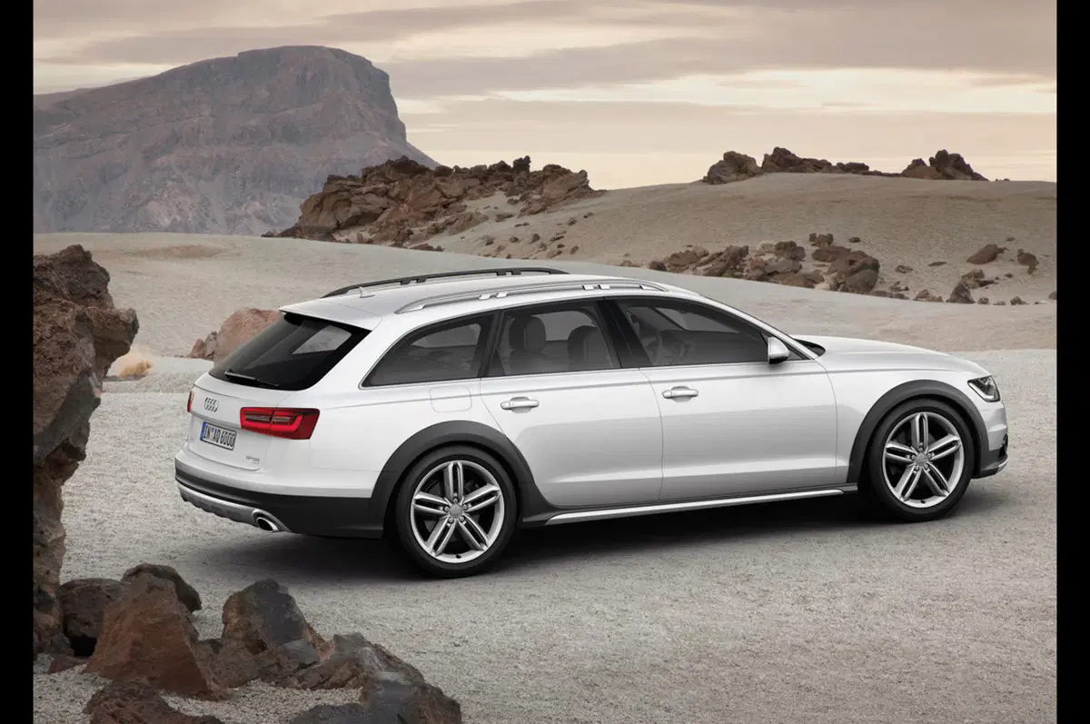 Audi A6 allroad quattro 2012 (12)