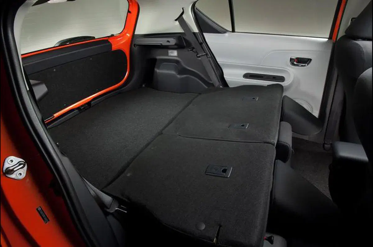 Toyota Prius C a Detroit (15)
