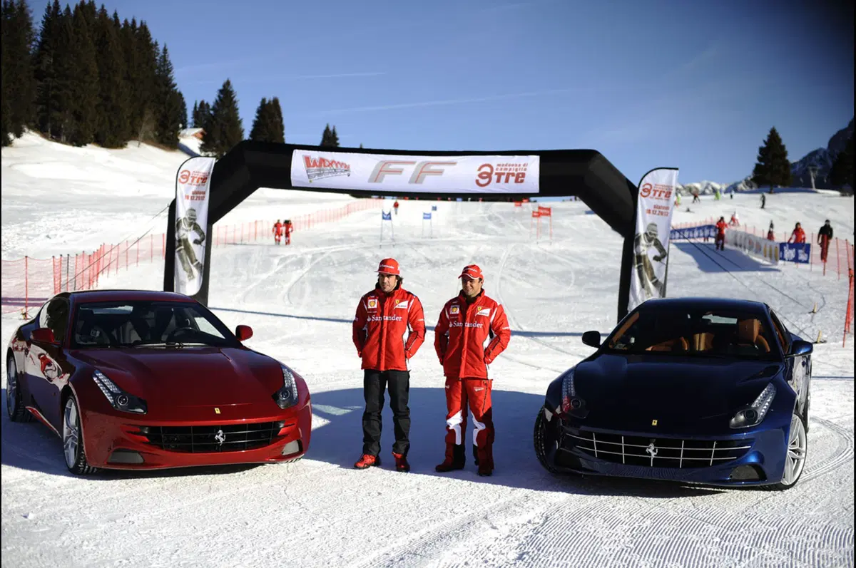 Ferrari: uno slalom molto speciale per Alonso e Massa (2)