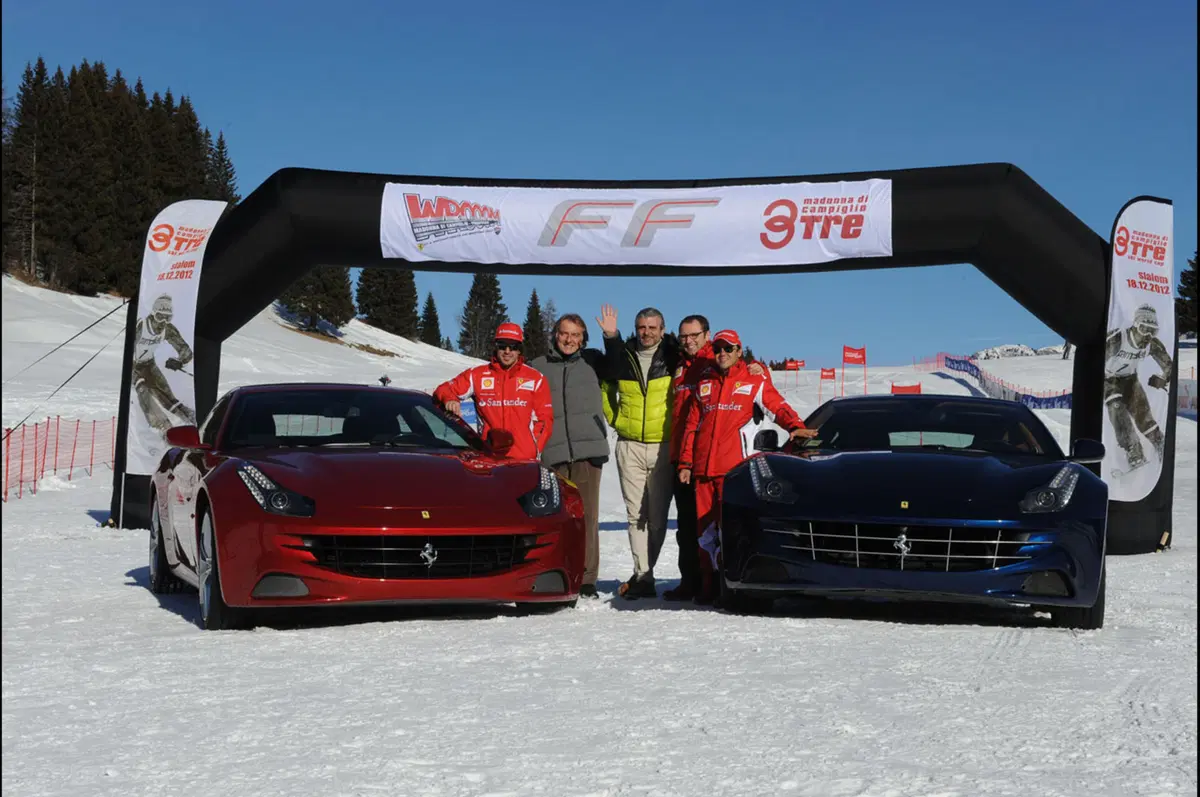Ferrari: uno slalom molto speciale per Alonso e Massa (11)