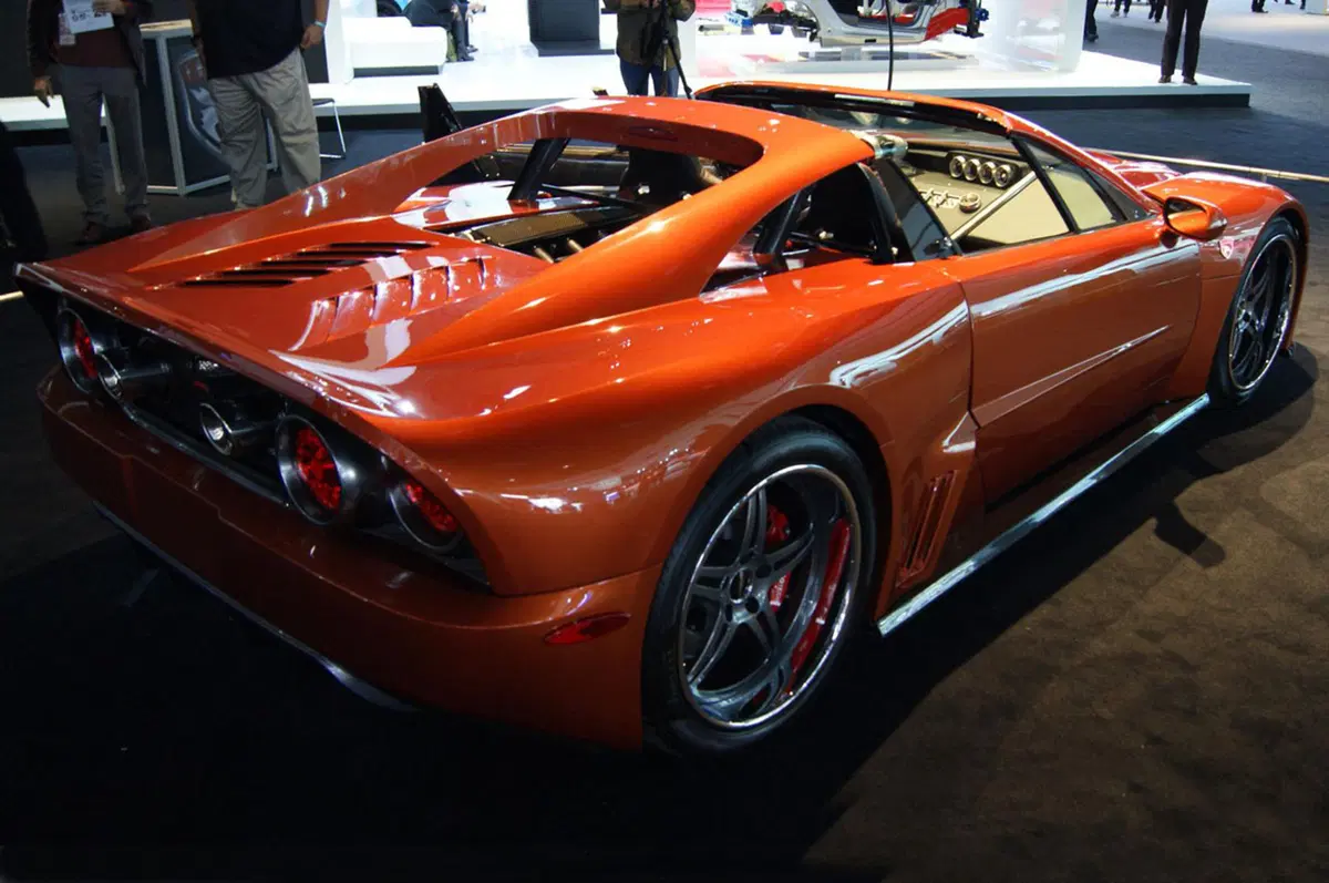 Mach7 Motorsports Falcon F7 (2)
