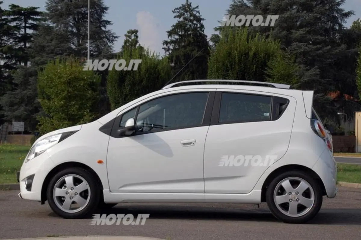 Chevrolet Spark 1.2 LT GPL Eco Logic (11)