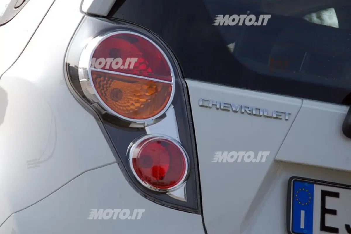 Chevrolet Spark 1.2 LT GPL Eco Logic (15)