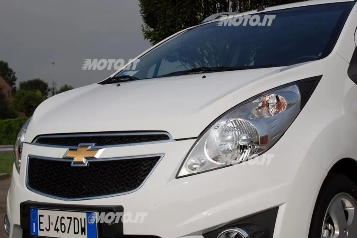 Chevrolet Spark 1.2 LT GPL Eco Logic (22)