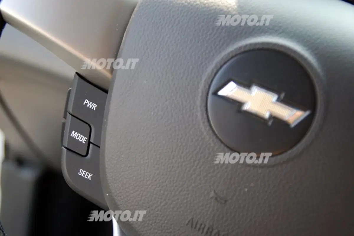 Chevrolet Spark 1.2 LT GPL Eco Logic (29)