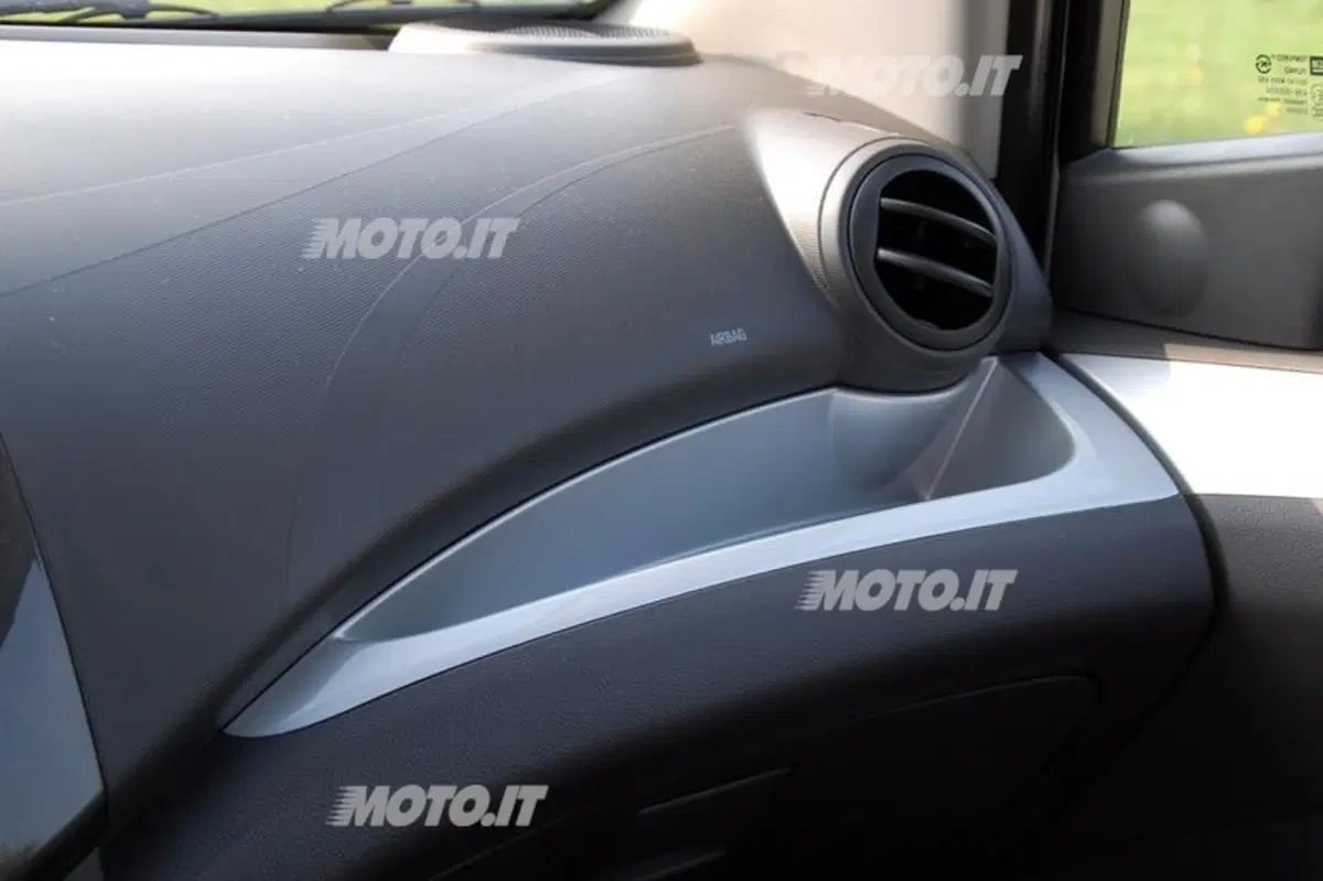 Chevrolet Spark 1.2 LT GPL Eco Logic (32)