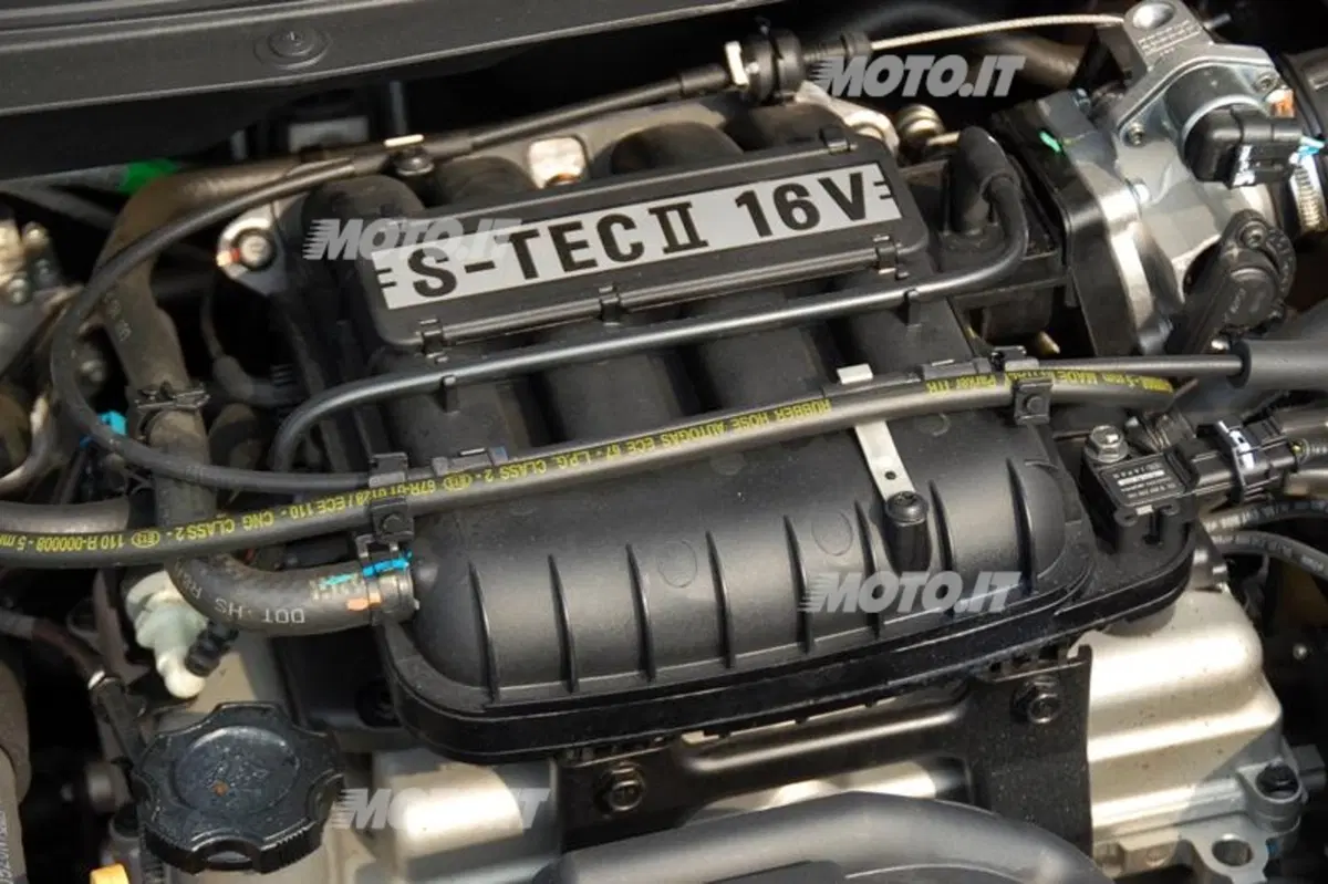 Chevrolet Spark 1.2 LT GPL Eco Logic (45)