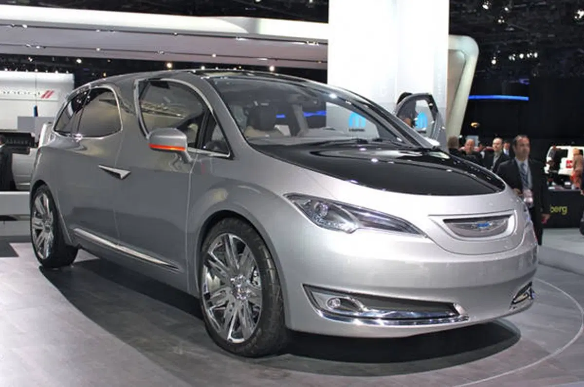 Chrysler 700C