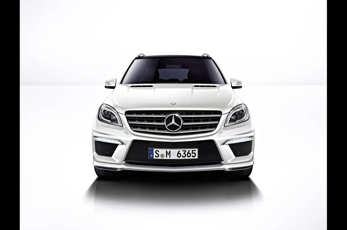 Nuova Mercedes-Benz ML 63 AMG (9)
