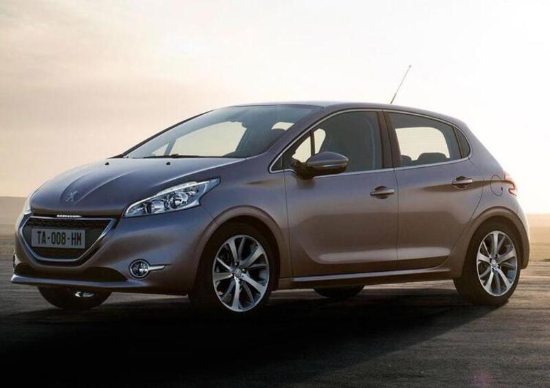 Peugeot 208: listino prezzi