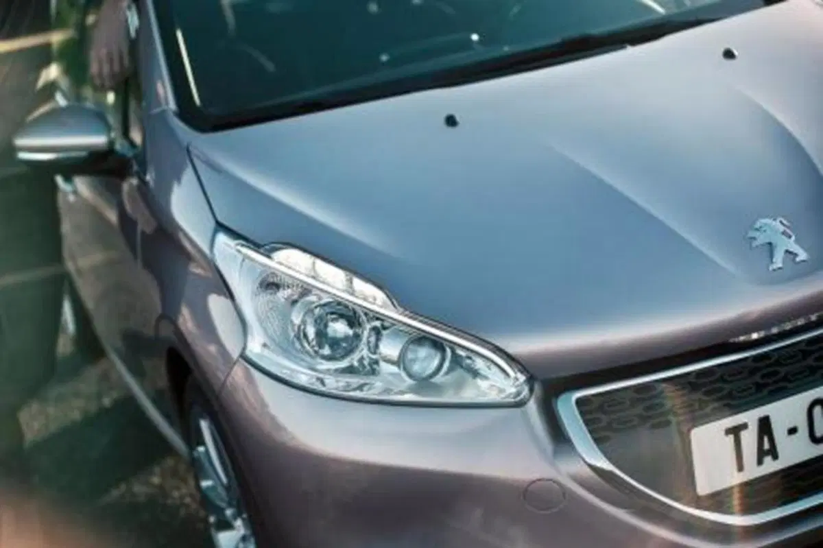 Peugeot 208: listino prezzi (8)