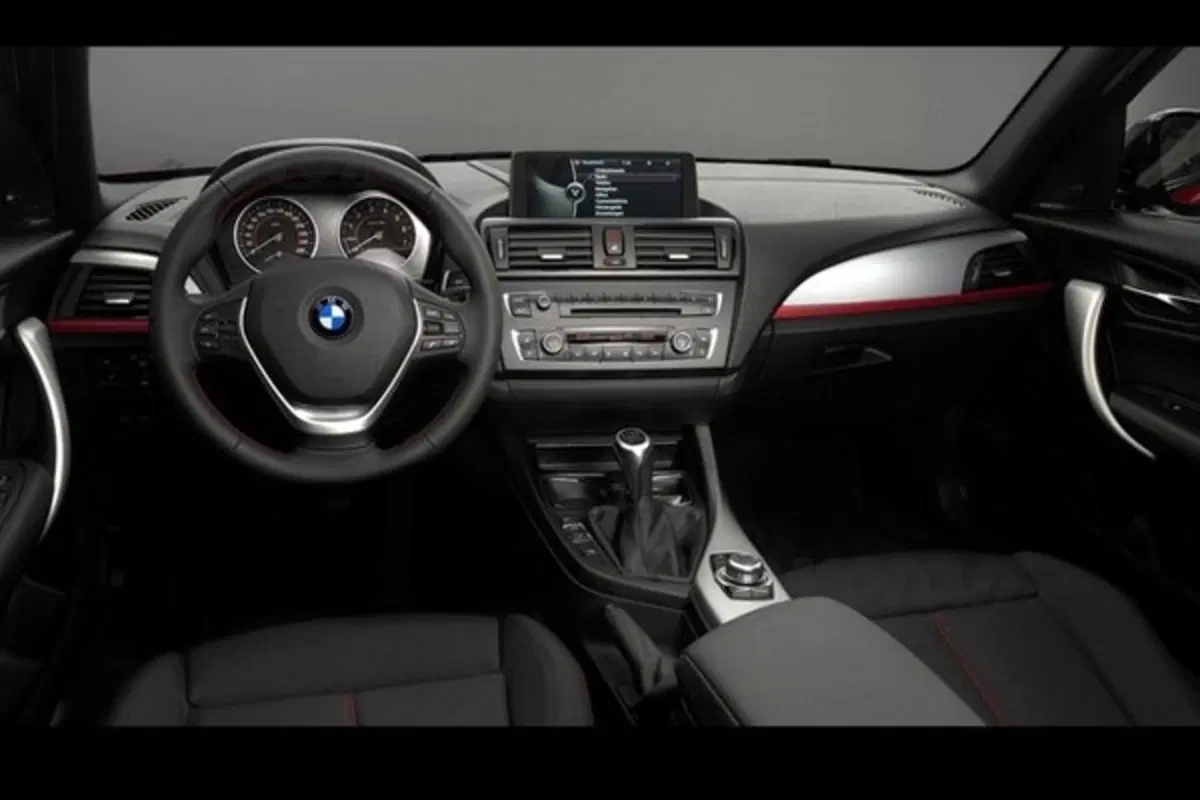 BMW 116d EfficientDynamics Edition (16)
