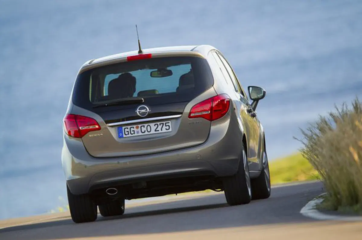 Opel: Astra e Meriva guadagnano l'alimentazione GPL (4)