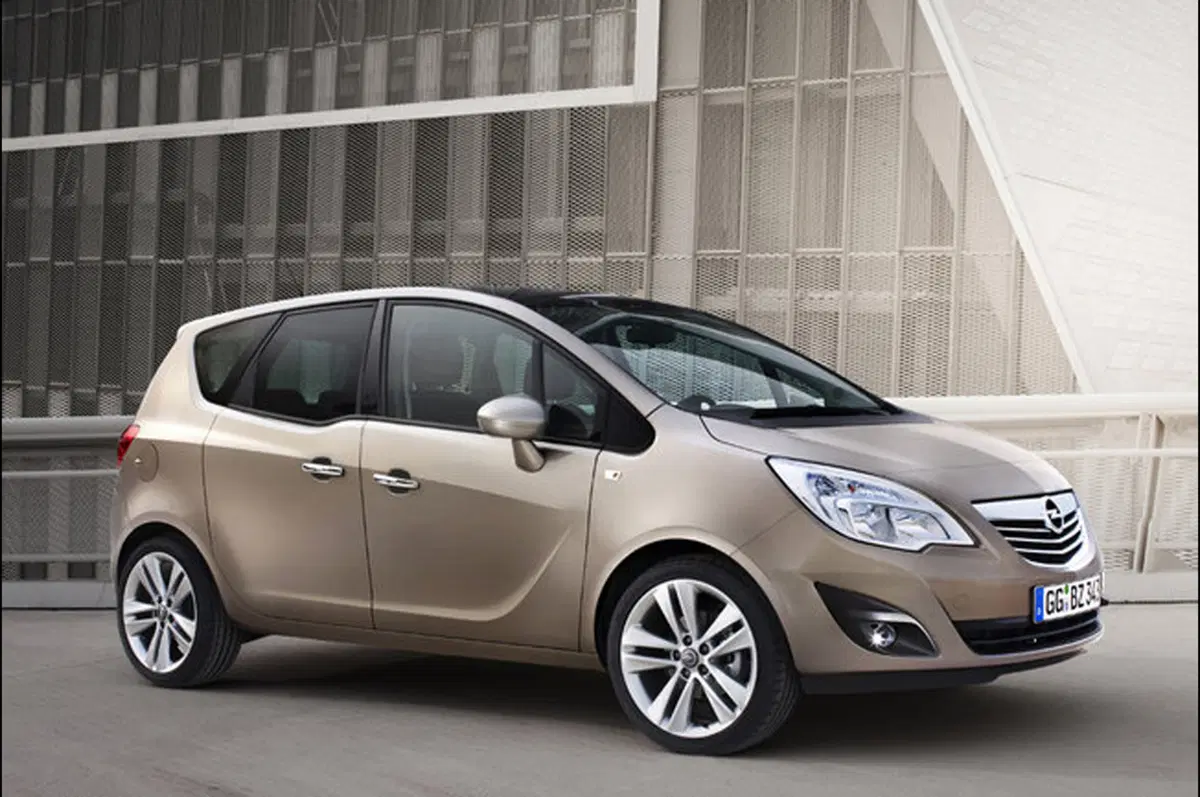 Opel: Astra e Meriva guadagnano l'alimentazione GPL (5)