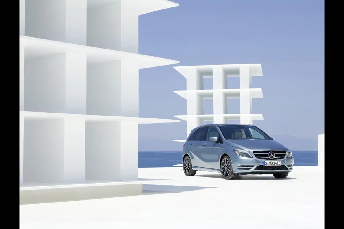 Mercedes-Benz MOVIN' IN CONNECTION (15)