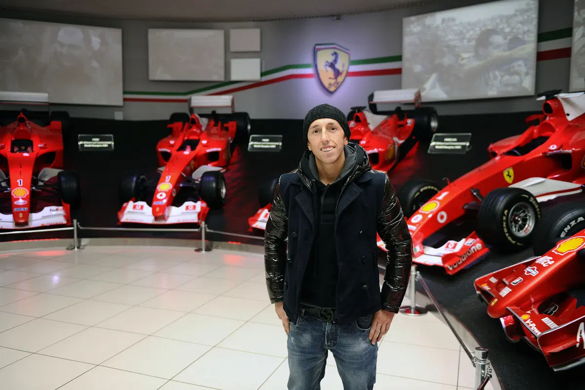 Tony Cairoli visita la Ferrari (2)