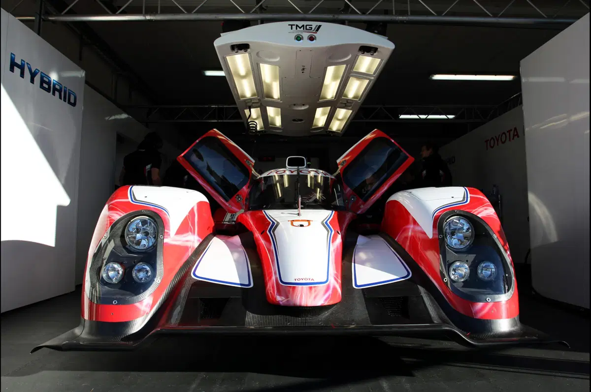 Toyota TS030 Hybrid: presentata la vettura da Endurance (6)