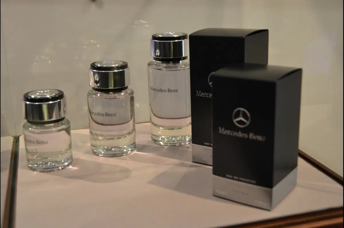 Arriva in Italia il profumo Mercedes-Benz (5)