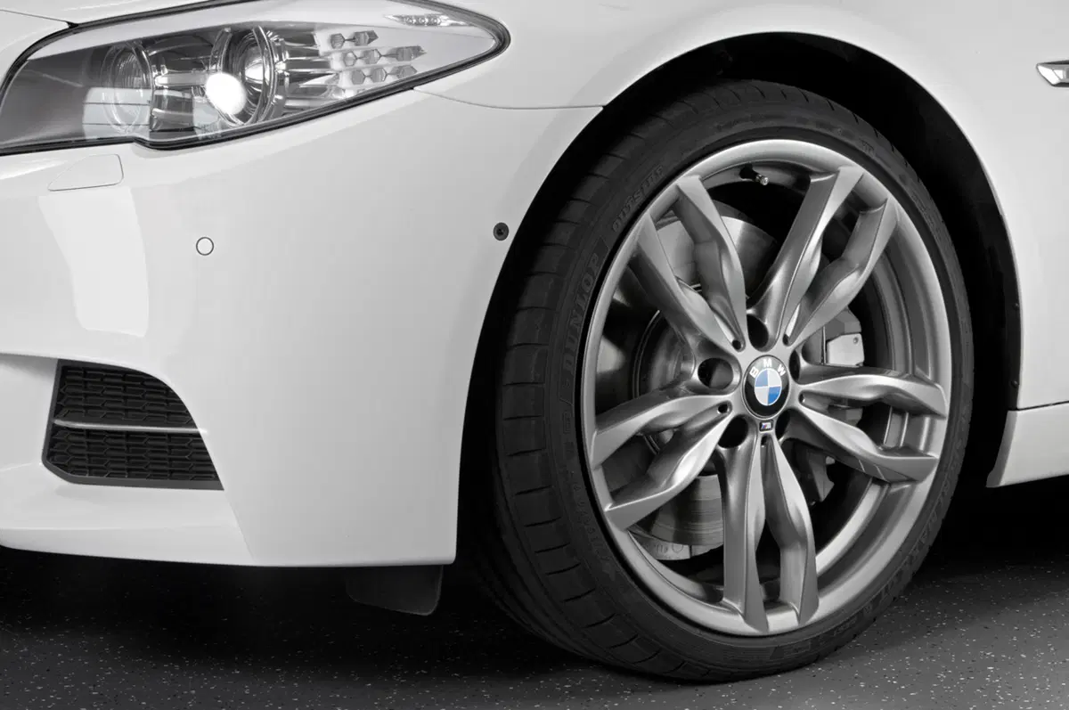 BMW M550d xDrive (12)