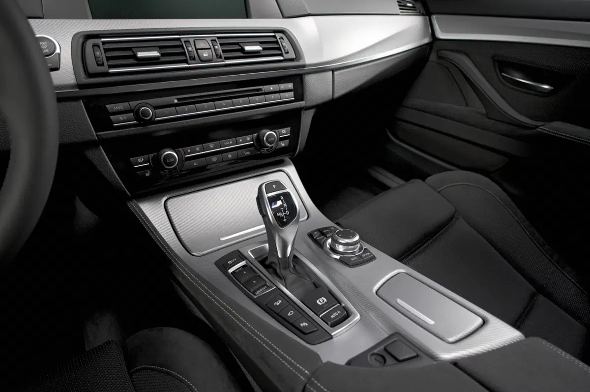 BMW M550d xDrive (18)