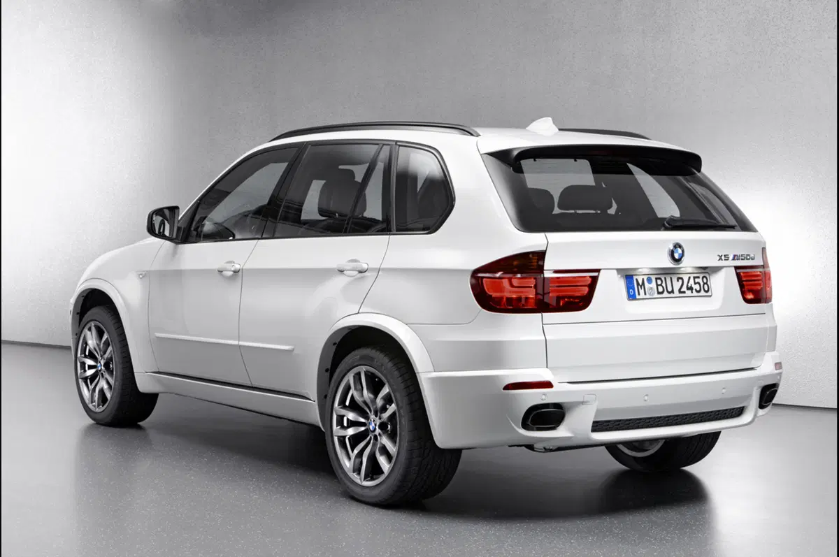 BMW X5 M50d (2)