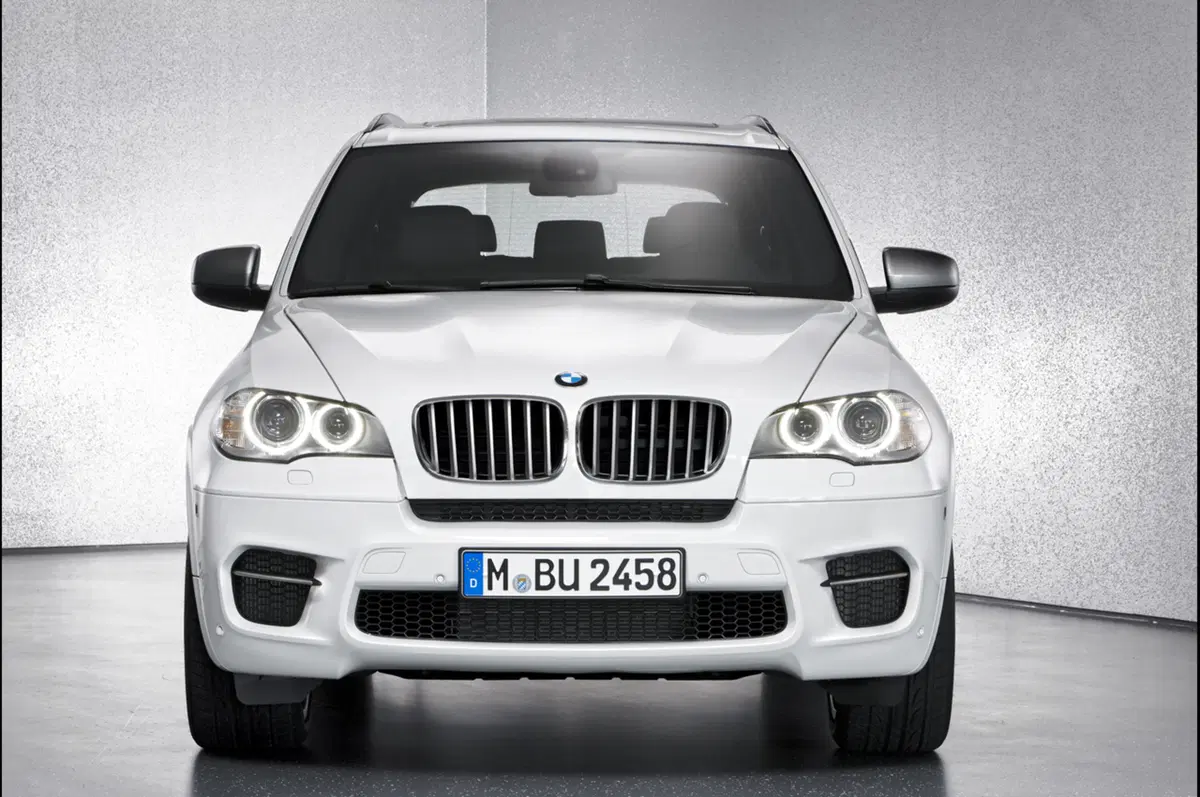 BMW X5 M50d (3)
