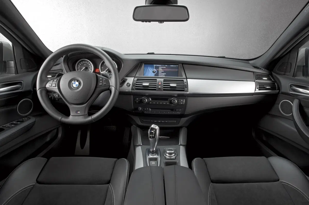 BMW X6 M50d (7)