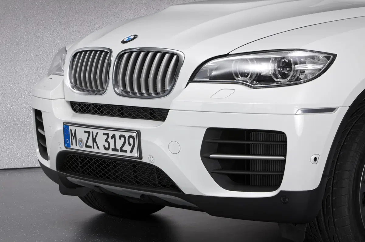 BMW X6 M50d (9)