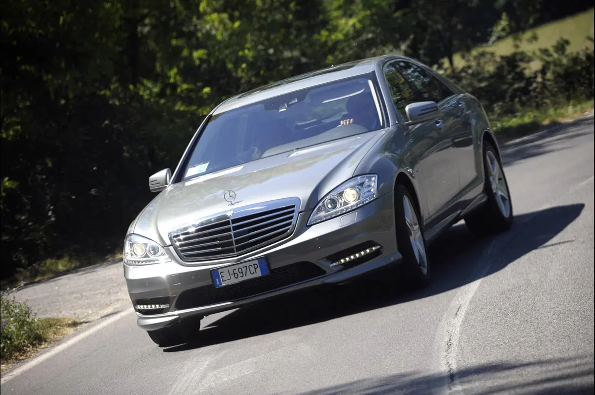 Gamma Mercedes-Benz: col 2.1 diesel è 'Tax Ready'