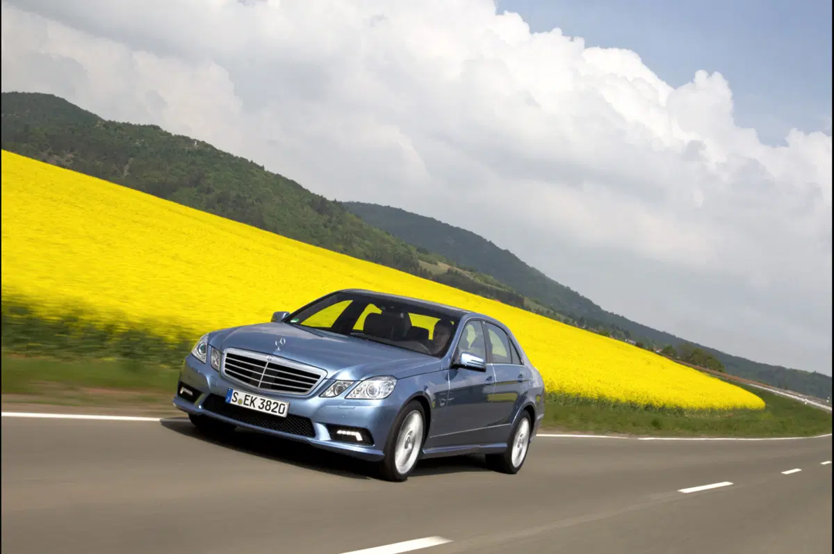 Gamma Mercedes-Benz: col 2.1 diesel è 'Tax Ready' (3)
