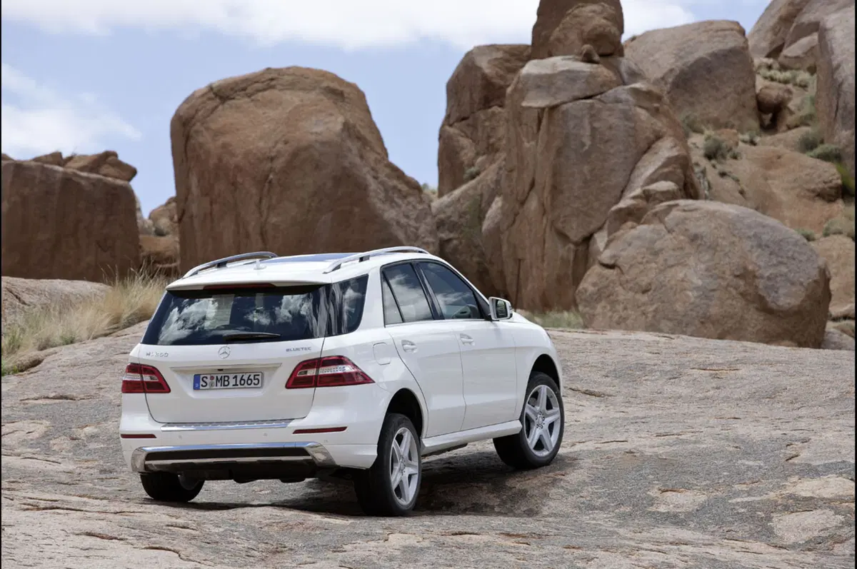 Gamma Mercedes-Benz: col 2.1 diesel è 'Tax Ready' (8)