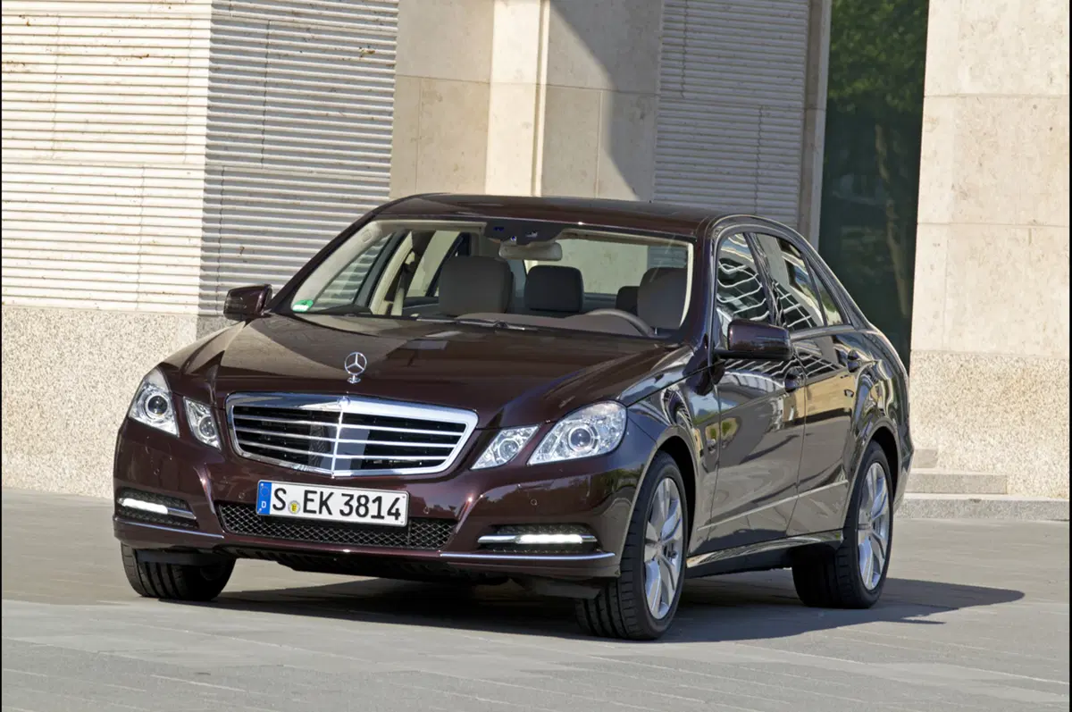 Gamma Mercedes-Benz: col 2.1 diesel è 'Tax Ready' (19)
