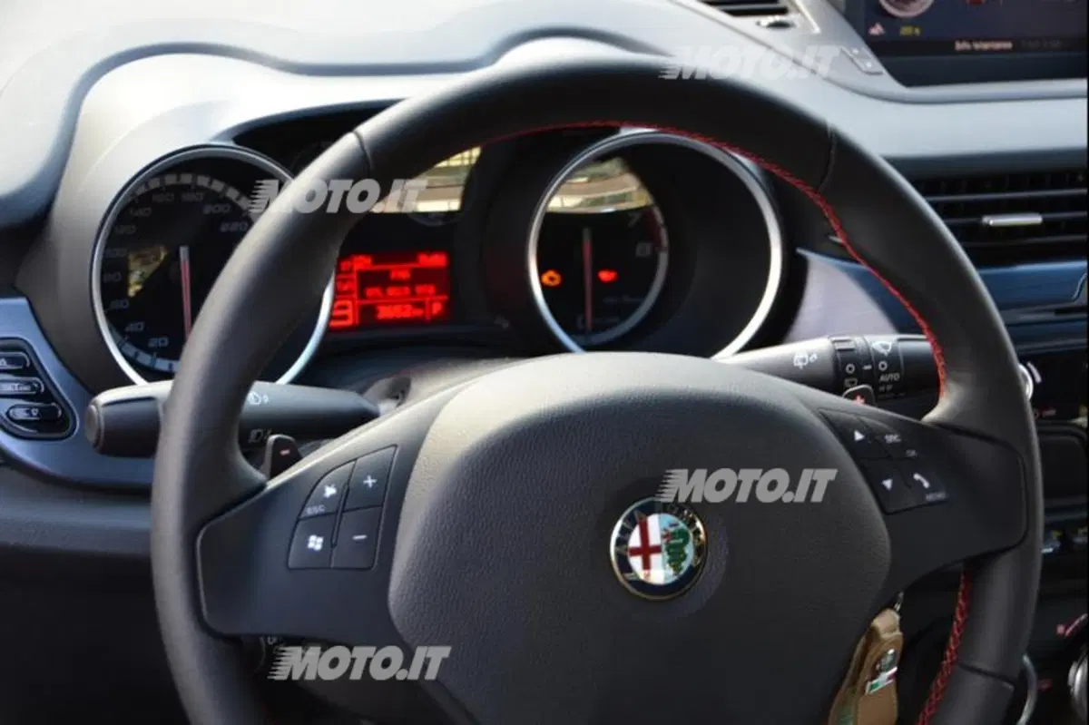 Alfa Romeo Giulietta TCT (11)