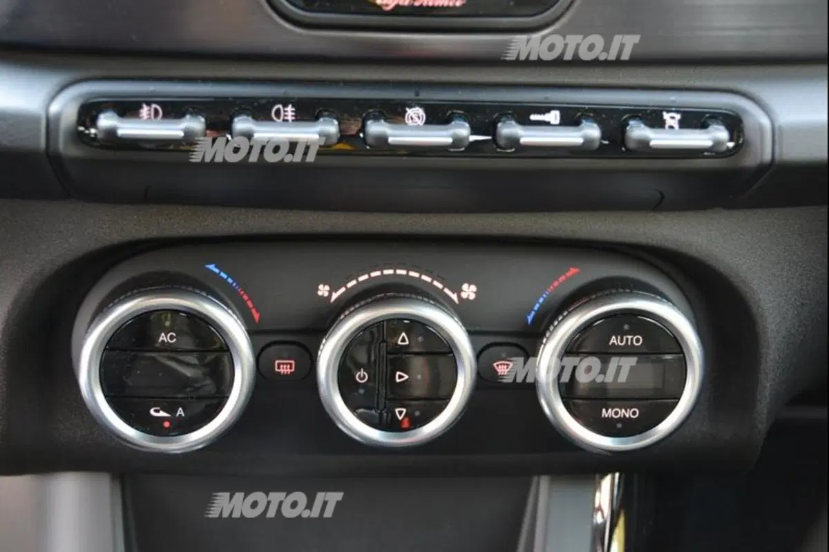 Alfa Romeo Giulietta TCT (23)