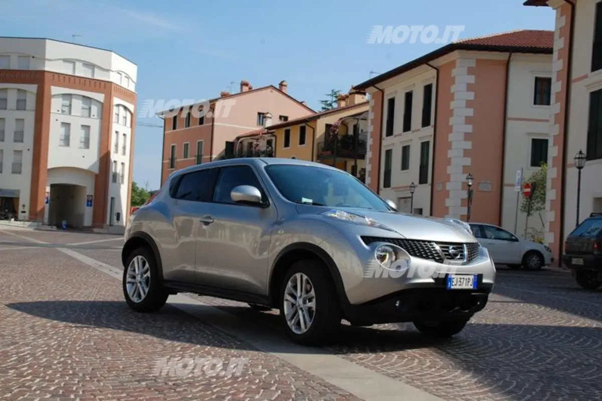 Nissan Juke 1.6 DIG-T Tekna (10)