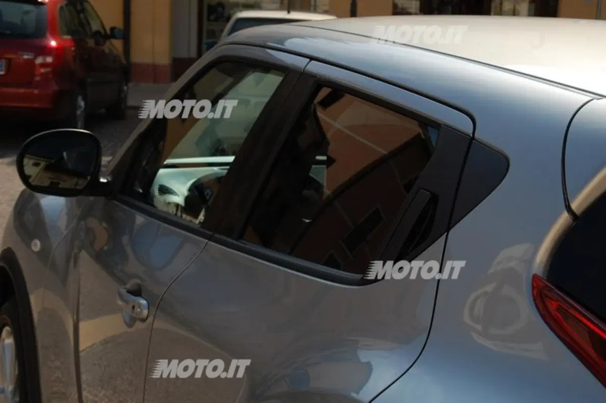 Nissan Juke 1.6 DIG-T Tekna (35)