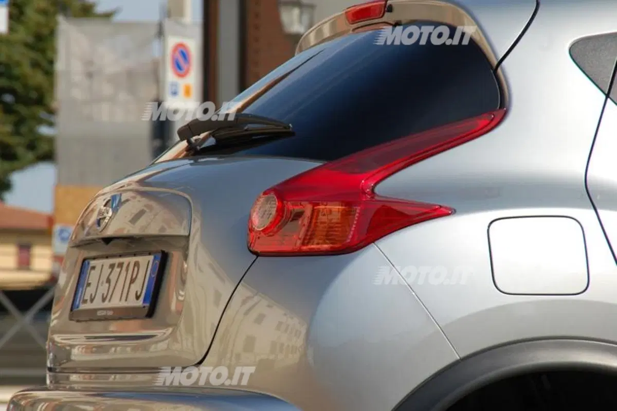 Nissan Juke 1.6 DIG-T Tekna (37)