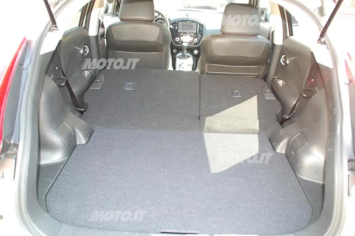 Nissan Juke 1.6 DIG-T Tekna (56)
