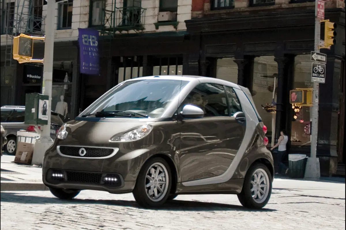 smart fortwo facelift 2012 (4)