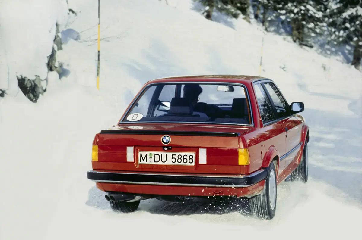BMW Serie 3: una storia lunga sei generazioni (8)